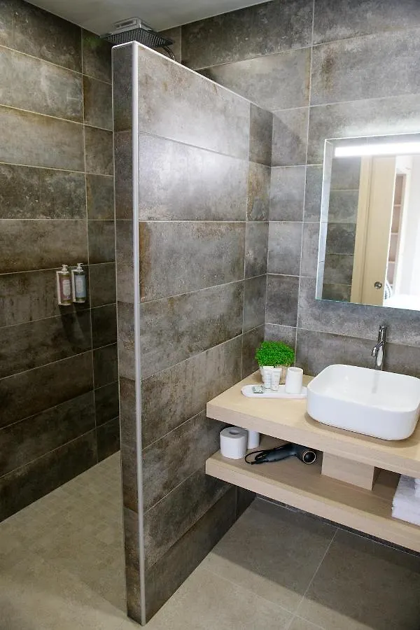 Les Suites De Notre-Dame Saint-Etienne  0*, Saint-Etienne (Loire)